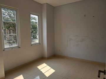 Dijual Cepat Rumah di Vanya Park BSD – Cluster Azzura