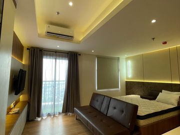 DISEWAKAN APARTEMEN PODOMORO TOWER LIBERTY – LT 25, UNIT BARU & FULL FURNISH!