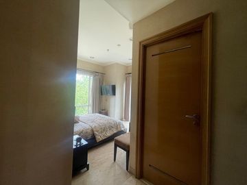 Jual Apartemen Senayan Residence Dekat Plaza Senayan 2BR Full Furnished