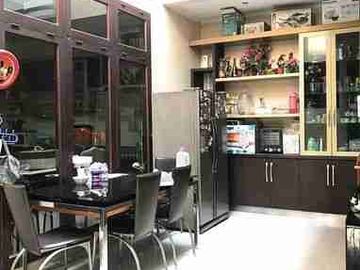 rumah besar jalan boulevard 
grand galaxy Bekasi