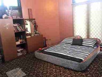 rumah besar jalan boulevard 
grand galaxy Bekasi