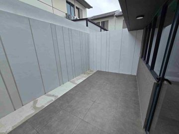 Disewakan Rumah Park Serpong tipe X2 Lokasi Cluster Terdepan