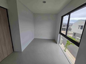 Disewakan Rumah Park Serpong tipe X2 Lokasi Cluster Terdepan