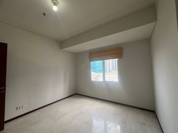 Stock Terbatas Disewakan Apartemen Royal Mediterania Garden Residences 2BR+1 Luas 87m2 Unfurnish Nyaman Siap Huni Hanya Jalan Kaki Ke Mall CP