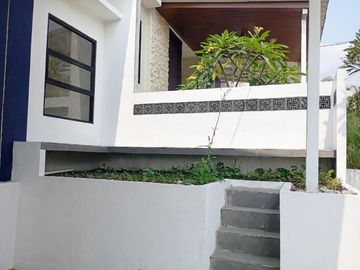 Rumah OVER KREDIT 59JT ccln 2 Jtan di Rancamaya Caringin Bogor