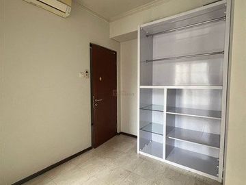 Disewakan Apartemen Royal Mediterania Garden Residences 2BR+1 Unfurnish Luas 87m2 Siap Huni Lokasi Strategis Dekat Mall Cp Di Tanjung Duren