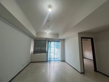 Disewakan Apartemen Royal Mediterania Garden Residences 2BR+1 Unfurnish Luas 87m2 Siap Huni Lokasi Strategis Dekat Mall Cp Di Tanjung Duren