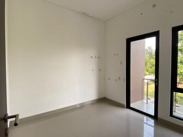 Jual Rumah OVER KREDIT 2LT 98JT di Graha Laras Sentul dkt Tol