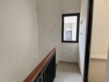 Jual Rumah OVER KREDIT 2LT 98JT di Graha Laras Sentul dkt Tol