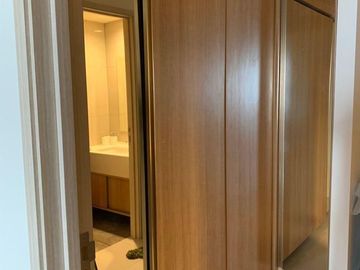 Disewakan Apartemen Orange County 58 Sqm Bagus Special di Lippo Cikarang