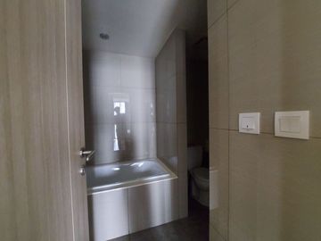 Disewakan Apartemen Orange County 3Br Bagus dan Nyaman