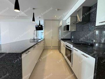 HERMOSO DEPARTAMENTO AMUEBLADO CON BALCÓN Y AMENIDADES