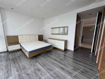 HERMOSO DEPARTAMENTO AMUEBLADO CON BALCÓN Y AMENIDADES