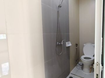 Sewa rumah cakep di Milano Village Gading Serpong