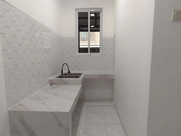 Sewa rumah cakep di Milano Village Gading Serpong