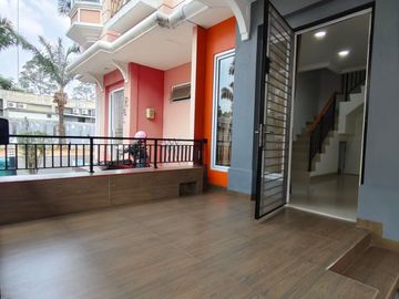 Sewa rumah cakep di Milano Village Gading Serpong