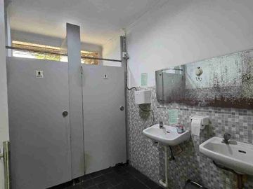 Jual rumah kantor zona komersil Brawijaya Prapanca Jaksel