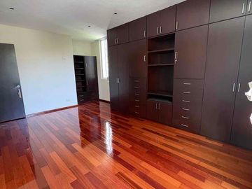 Casa en Venta en Santa Cruz Guadalupe, zona Zavaleta