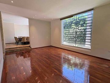 Casa en Venta en Santa Cruz Guadalupe, zona Zavaleta