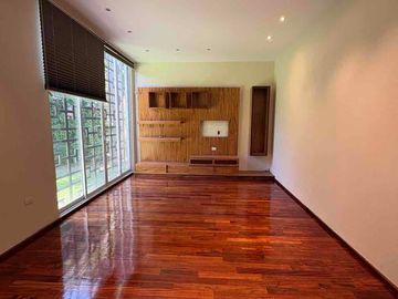 Casa en Venta en Santa Cruz Guadalupe, zona Zavaleta
