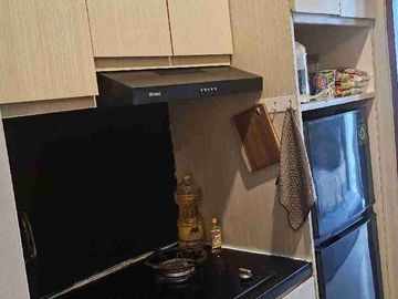 apartemen mewah grand Kamala Lagoon 1 bedroom full furnish bekasi