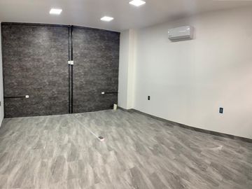 Nave Ind en Renta de 7,630 m² | Cercana a Autopista León Aguascalientes a 5 Min del Parque Piel
