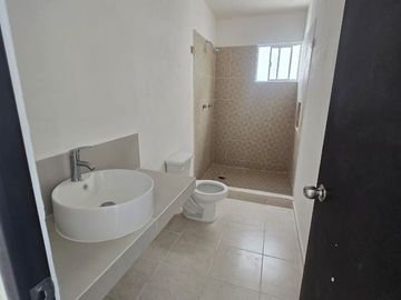 CASA DISPONIBLE DE ENTREGA INMEDIATA EN VENTA EN KANASÍN