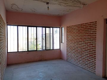 Casa de recuperación bancaria a la venta en Felipe Carrillo Puerto, Ruben Jaramillo, Temixco, Morelos.