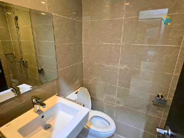 Ready for Occupancy Rent to Own 2 Bedroom unit One Ritz Residence BGC for Sale by Megaworld near to Uptown Mall Parade and Mitsukoshi Mall Shangrila
