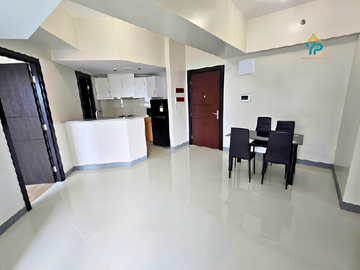 Ready for Occupancy Rent to Own 2 Bedroom unit Uptown Parksuites BGC for Sale by Megaworld near to Uptown Mall Parade and Mitsukoshi Mall Shangrila