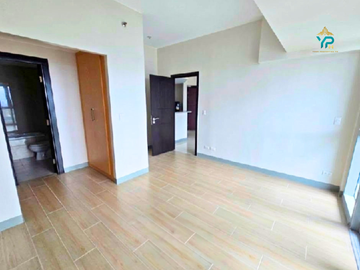 Ready for Occupancy Rent to Own 2 Bedroom unit Uptown Parksuites BGC for Sale by Megaworld near to Uptown Mall Parade and Mitsukoshi Mall Shangrila