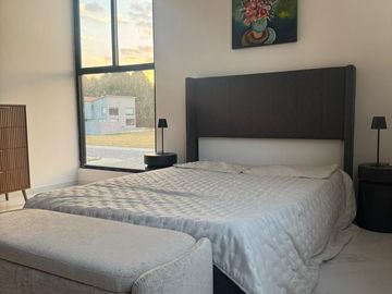CASA NUEVA EN VISTALAGUA |  4 RECÁMARAS + SALA DE TV | 322 M² DE TERRENO