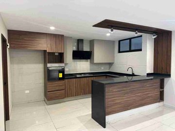 HERMOSA CASA EN VENTA EN FRACCIONAMIENTO LA ANTIGUA CEMENTERA