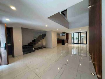 HERMOSA CASA EN VENTA EN FRACCIONAMIENTO LA ANTIGUA CEMENTERA