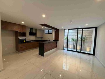 HERMOSA CASA EN VENTA EN FRACCIONAMIENTO LA ANTIGUA CEMENTERA