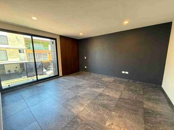 HERMOSA CASA EN VENTA EN FRACCIONAMIENTO LA ANTIGUA CEMENTERA