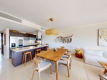 Penthouse de lujo en Mareazul /  Casa Nido