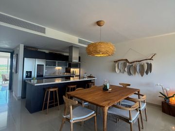 Penthouse de lujo en Mareazul /  Casa Nido