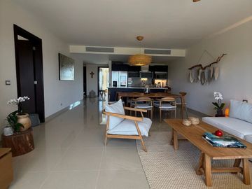 Penthouse de lujo en Mareazul /  Casa Nido