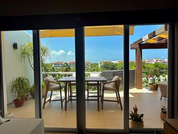 Penthouse de lujo en Mareazul /  Casa Nido