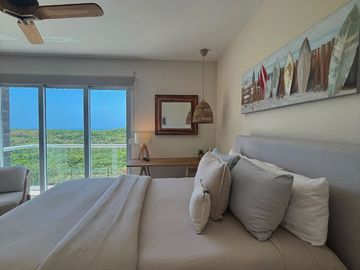 Penthouse de lujo en Mareazul /  Casa Nido