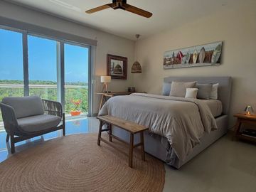 Penthouse de lujo en Mareazul /  Casa Nido