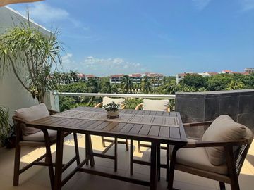 Penthouse de lujo en Mareazul /  Casa Nido