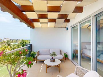 Penthouse de lujo en Mareazul /  Casa Nido