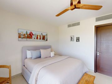 Penthouse de lujo en Mareazul /  Casa Nido