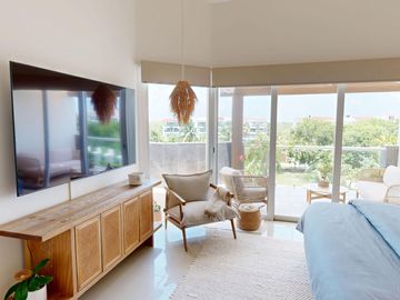 Penthouse de lujo en Mareazul /  Casa Nido