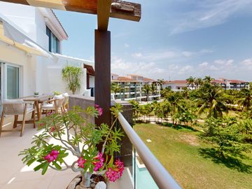 Penthouse de lujo en Mareazul /  Casa Nido