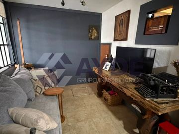 CASA EN VENTA EN JARDINES DEL COUNTRY INT. 44