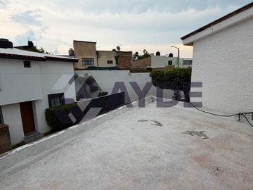 CASA EN VENTA EN JARDINES DEL COUNTRY INT. 44