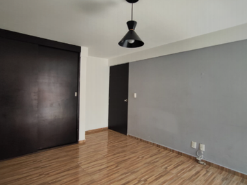 DEPARTAMENTO CON EXCELENTE UBICACIÓN DE 2 RECÁMARAS, SAN MARTÍN XOCHINAHUAC, AZCAPOTZALCO.